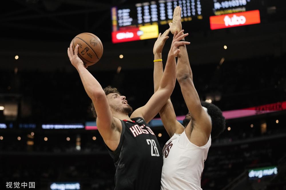 通過調整陣 通過調整陣