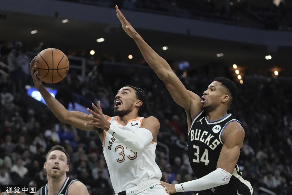 冲动的红牌 冲动的红牌